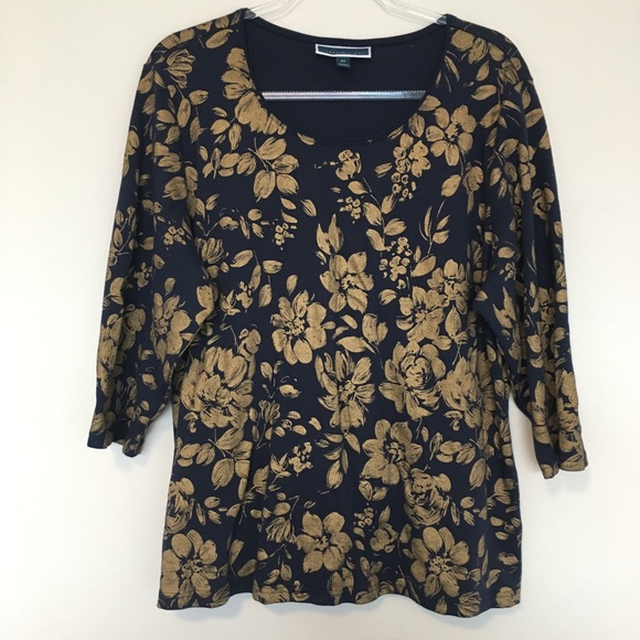 Karen Scott Tops - Karen Scott 3/4 length sleeve floral Top Size 2X